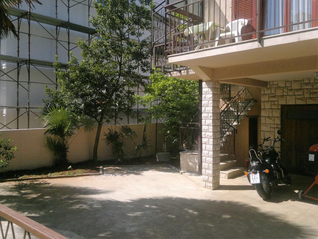 Lino Apartments Rovinj Luaran gambar